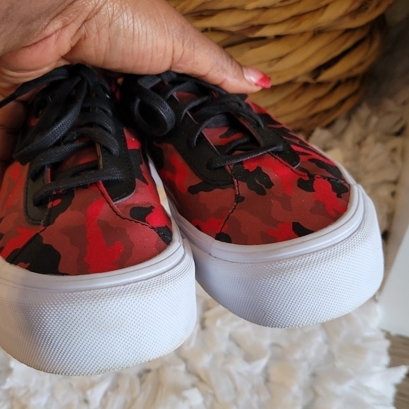 Vans bold no limit camo lace up sneakers Low Rise Tenniscore Athleisure - Picture 8 of 9